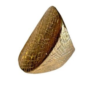 Chunky Gold Textured Women's Ring Size 6